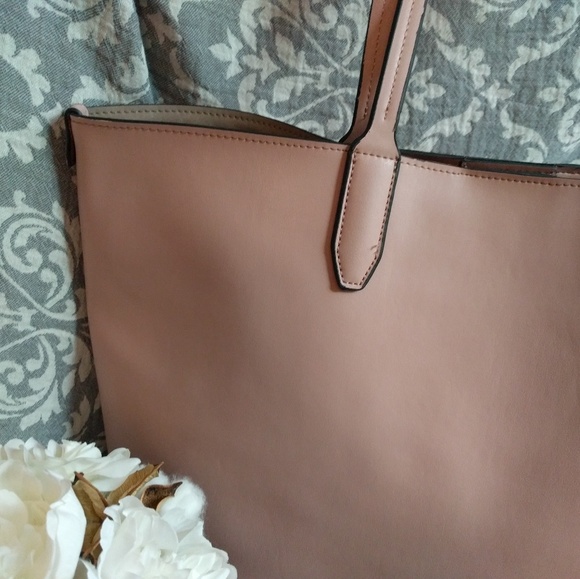 SOLD! ~Brand New! Beautiful Mauve Tote - Picture 3 of 7